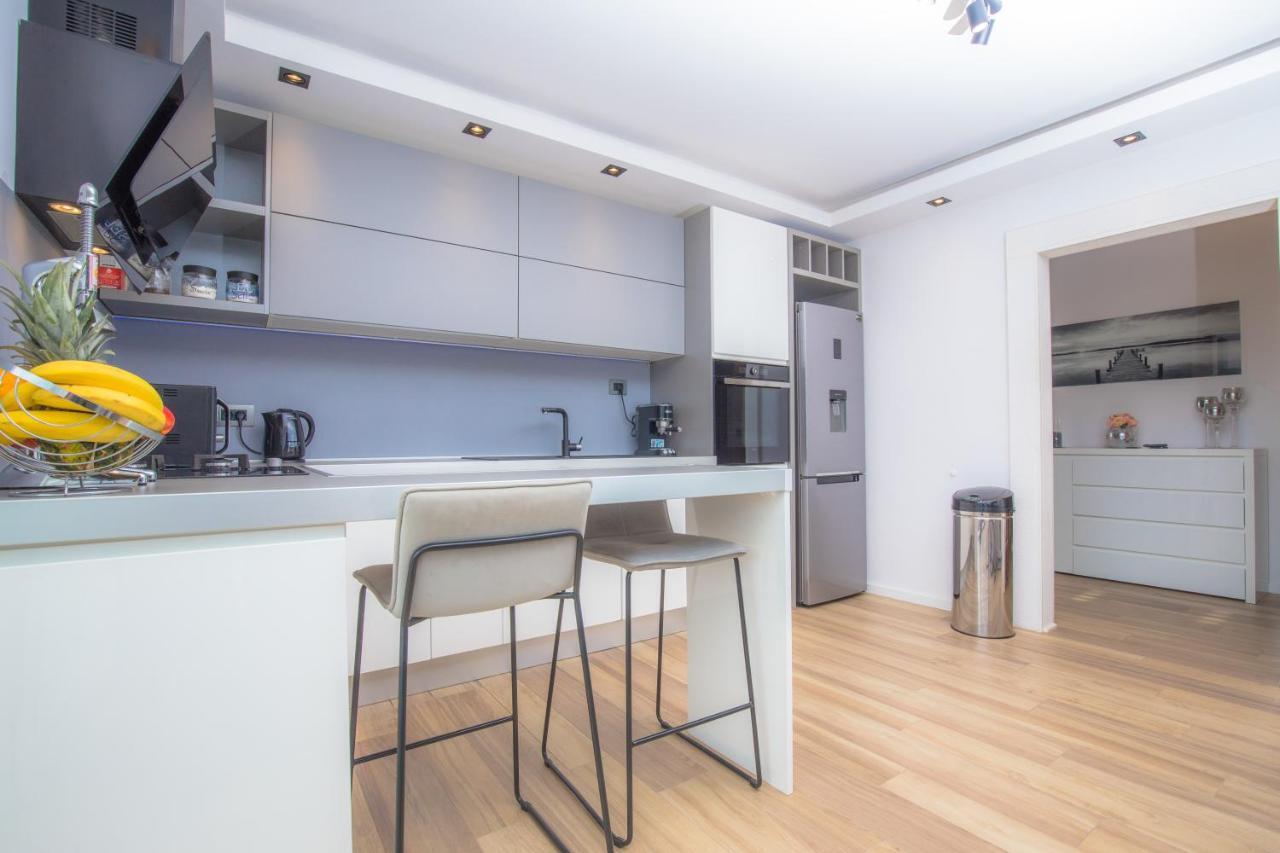 Apartment Gallery Primošten Εξωτερικό φωτογραφία